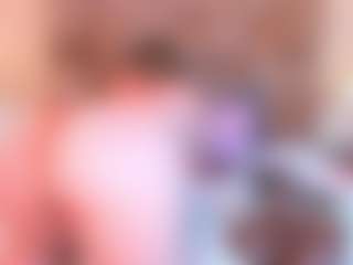 Live cam show with Mia Hot - Fingering MILF on Cam Slut