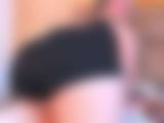 Mia Hot's Live Sex Cam Show