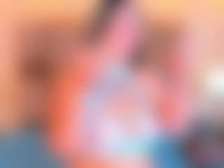 Live cam show with Mia Hot - Fingering on Dare Cams