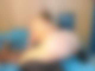 Live cam show with Mia Hot - White on TottyGirls | colombia