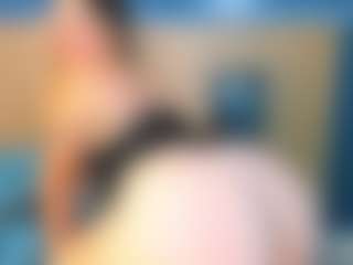 Live cam show with Mia Hot - BBW on Dare Cams