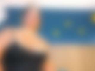 Mia Hot's Live Sex Cam Show