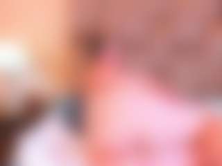 Live cam show with Mia Hot - Blonde Hair Dildo on Camsoda