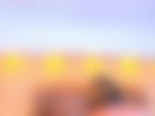 Live cam show with Mia Hot - BBW on CamSodaAdn