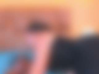 Mia Hot's Live Sex Cam Show