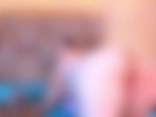 Live cam show with Mia Hot - Bedroom on fapnchat