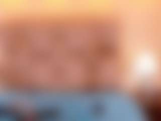 Live cam show with Mia Hot - Brown Eyes on Soda Cam
