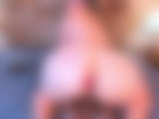 Mia Hot's Live Sex Cam Show