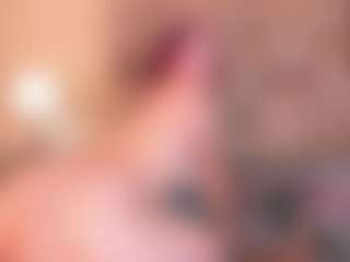 Mia Hot's Live Sex Cam Show