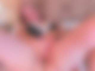 Mia Hot's Live Sex Cam Show