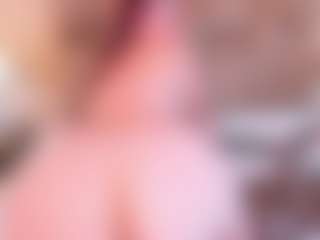 Mia Hot's Live Sex Cam Show