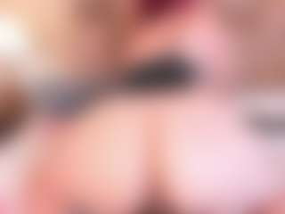 Mia Hot's Live Sex Cam Show