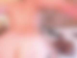 Mia Hot's Live Sex Cam Show