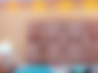 Live cam show with Mia Hot - Strip Red Hair on Camsoda