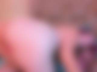 Mia Hot's Live Sex Cam Show