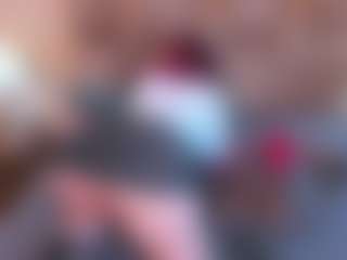 Mia Hot's Live Sex Cam Show