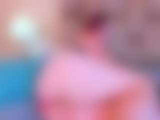 Mia Hot's Live Sex Cam Show
