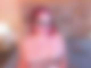 Pokaz na żywo z Mia Hot - Red Hair MILF na Camsoda