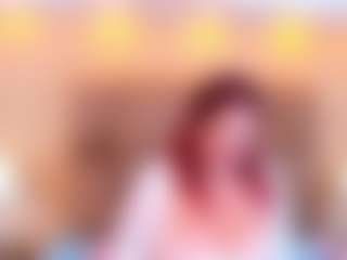 Mia Hot MILF webcam performer live streaming