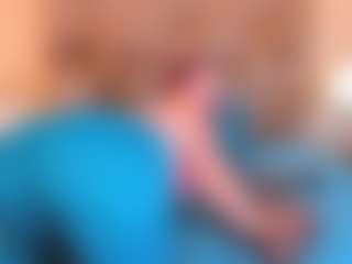 Mia Hot's Live Sex Cam Show
