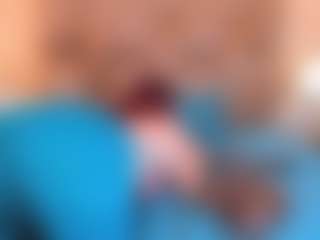 Mia Hot's Live Sex Cam Show