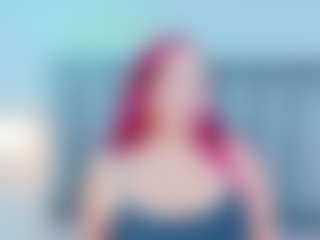 Mia Hot MILF webcam performer live streaming