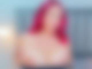 Live cam show with Mia Hot - White MILF on StripNow | colombia