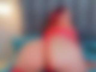 Mia Hot's Live Sex Cam Show