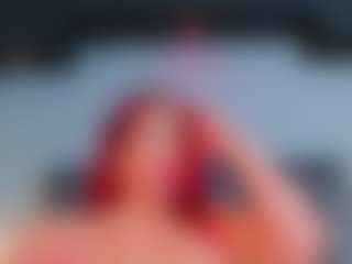 Mia Hot's Live Sex Cam Show