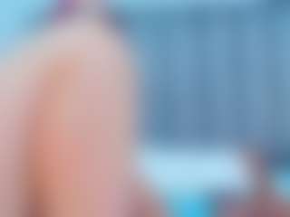 Live cam show with Mia Hot - Spy MILF on Camsoda