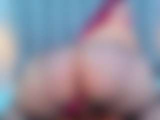 Mia Hot's Live Sex Cam Show