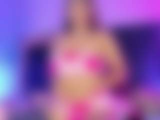 Live cam show with meelanyfox - Butt Plug on pussylord.com