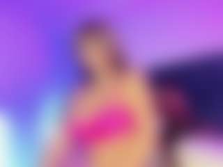 Live cam show with meelanyfox - Public on mypornchat.com