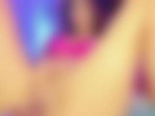 Live cam show with meelanyfox - Strip on Cam Slut