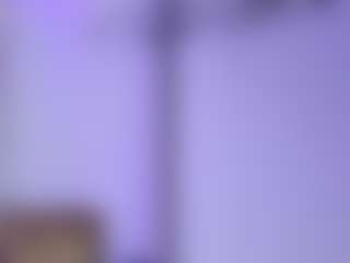 Live cam show with meelanyfox - Milk on UwU Esports