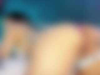Live cam show with meelanyfox - Ass Clapping on Camsoda