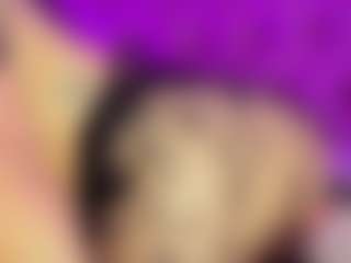 Live cam show with meelanyfox - Smoking on slutload