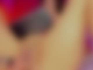 Live cam show with meelanyfox - Public on WildCum