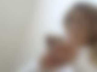 Get a Videochat MILF webcam performer live streaming