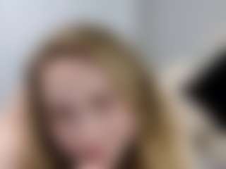Live cam show with princessfin - Bedroom Toys on liverealitysex.com