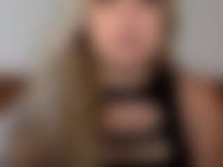 Ari A.'s Live Sex Cam Show