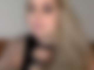 Ari A.'s Live Sex Cam Show