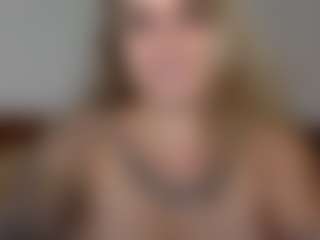 Live cam show with Ari A. - Thick on anonymated.com