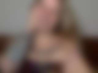 Ari A.'s Live Sex Cam Show
