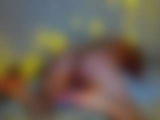 Live cam show with lenniie - Wet on intimatelivegirls.com