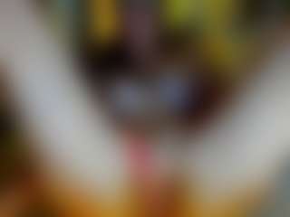 Live cam show with lenniie - Wet on Cam Slut
