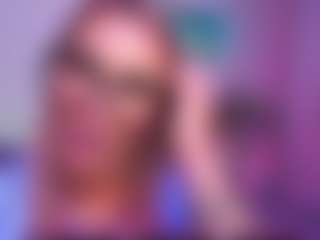 Live cam show with TamaraMilano - Brown Eyes Blonde Hair on SinfulBabes
