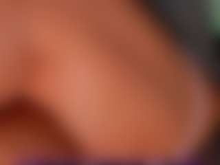 Live cam show with TamaraMilano - Big Ass on AdultVida.com