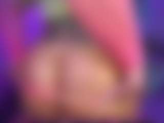 TamaraMilano's Live Sex Cam Show