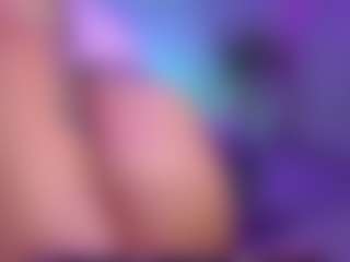 TamaraMilano's Live Sex Cam Show
